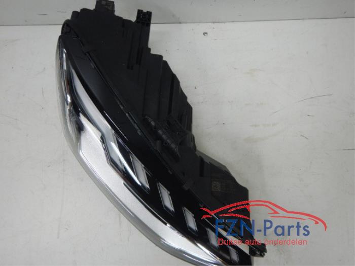Audi A4 8W Facelift Koplamp rechts