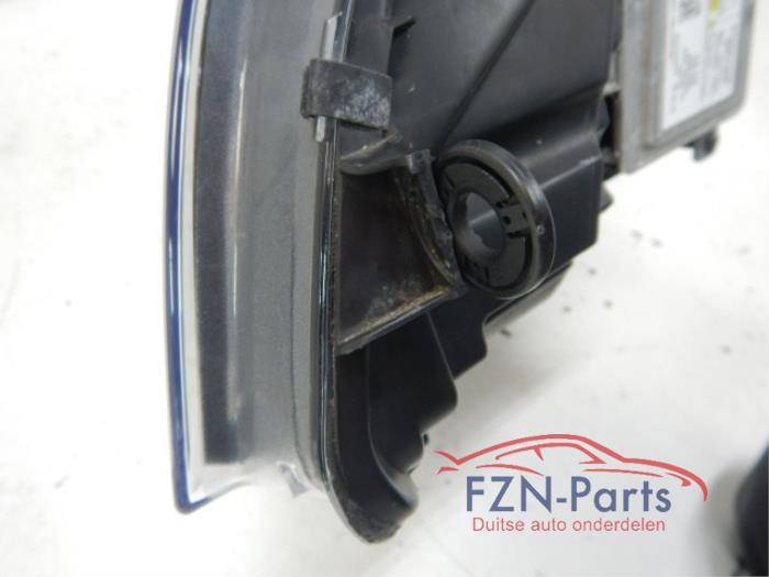 VW Transporter T5 Xenon LED Koplamp Rechts