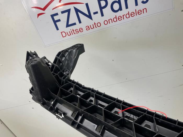 VW Transporter T5/T6 Voorbumper Geleider