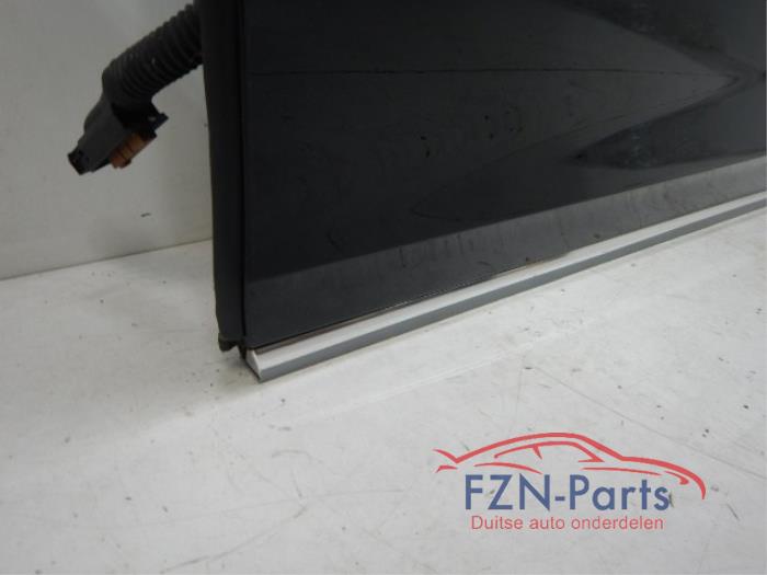 Portier 4Deurs links-voor Audi A8 (22723266)