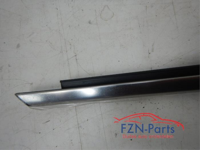 Renault Megane IV Rechts-Voor Portierlijst