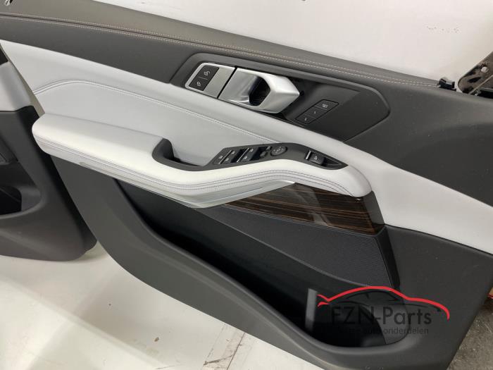 BMW X5 G05 M-Pakket Interieur compleet Silverstone