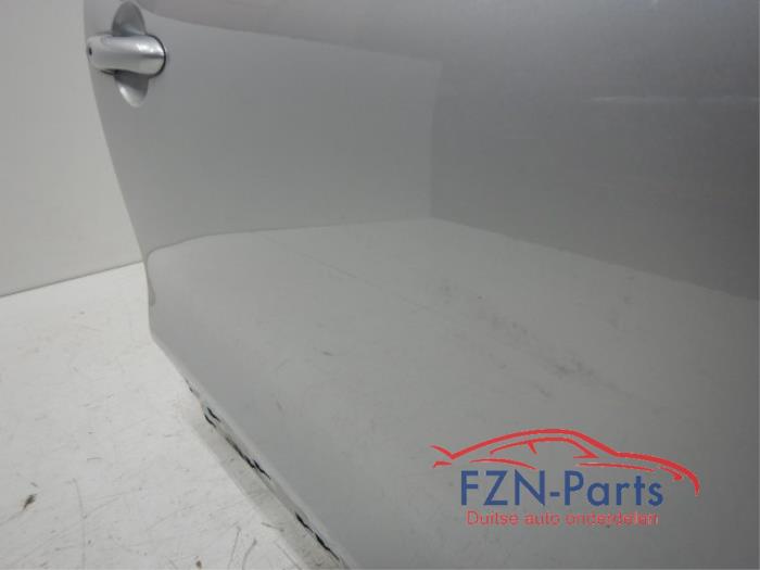 Portier 4Deurs rechts-voor Diversen (22723101)