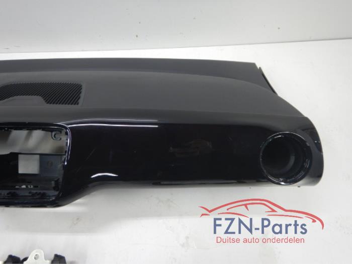 VW Up! 1S Airbagset Airbag Airbags Dashboard Dashboard licht beschadigdstuurairbag bijrijdersairbag2x gordel oude gordel retour banden niet gesneden los pakkenairbag airbags set compleet gordelspanner 1.0 GTI