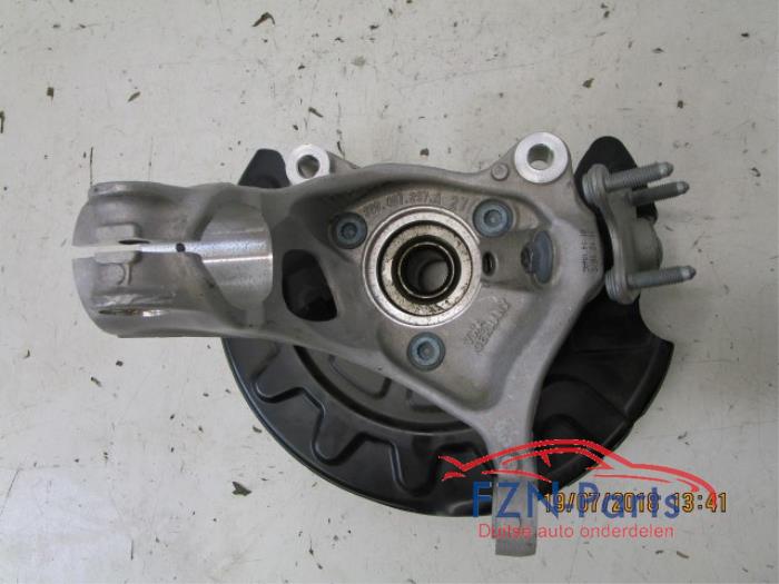 Fusee links-voor Volkswagen Golf (22729826)