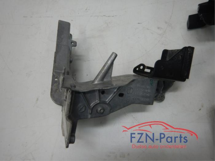 Frontdeel steun Mercedes GLC-Klasse (22743407)