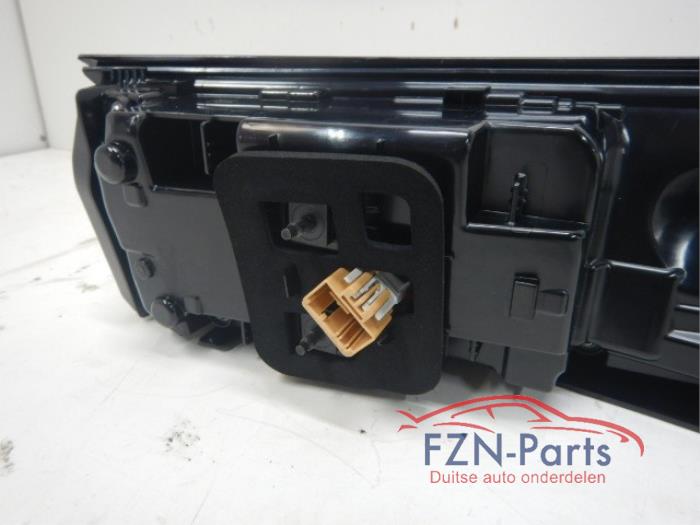 VW Tiguan 571 LED Achterlicht Midden Achterklep