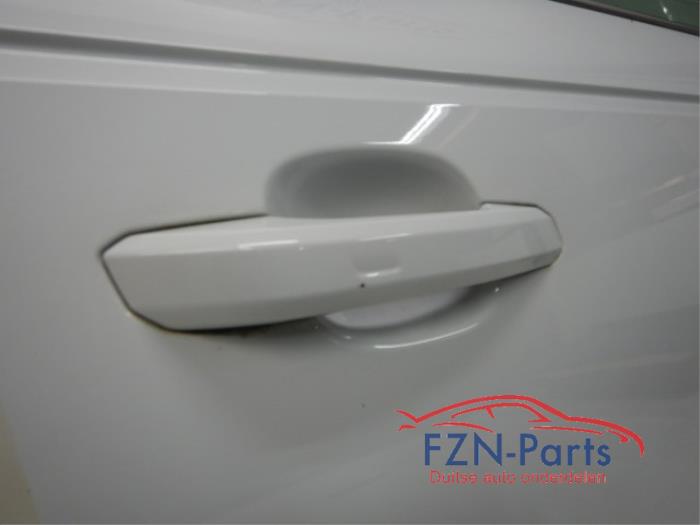 Audi A4 8W Sedan Portier Rechts-Voor LS9R 30 TDI Mild Hybrid 137333 01-07-2019 07-03-2024
40 TDI Mild Hybrid quattro 141581 01-05-2020 07-03-2024
35 TDI 136107 01-08-2015 07-03-2024
35 TDI Mild Hybrid 137090 01-03-2019 07-03-2024
2.0 TFSI quattro