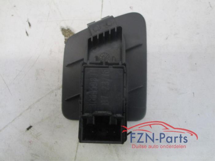 Schakelaar achterklep Volkswagen Passat (22745612)