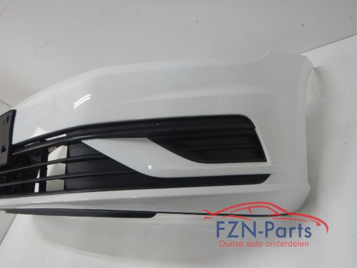 Voorbumper Volkswagen Golf (22721354)