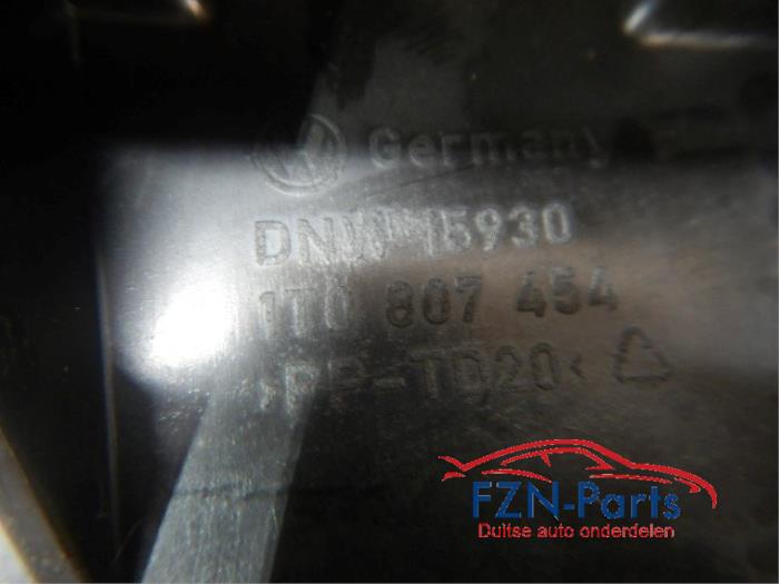 Diversen Volkswagen Touran (22739784)