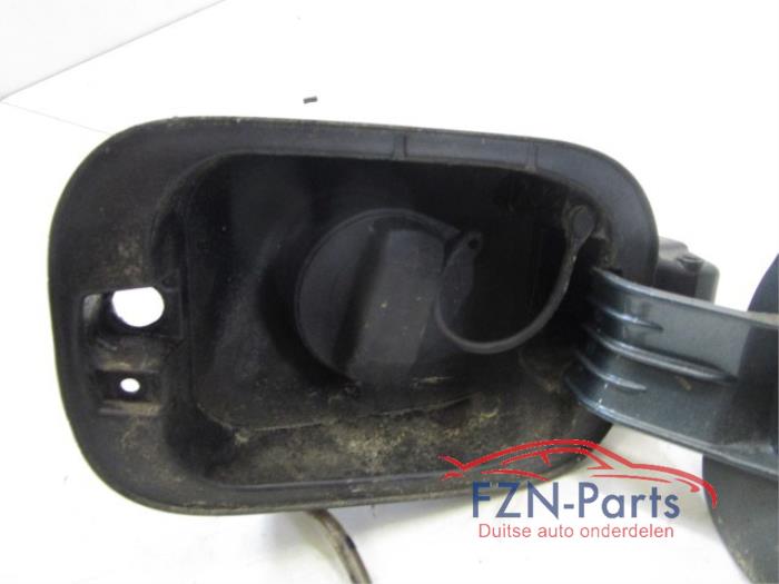 VW Golf 5 1K9 Tankklep Klep Groen / Blauw