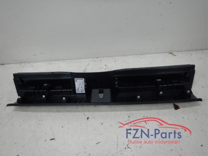 VW Golf 8 Variant Instapbekleding Achterklep