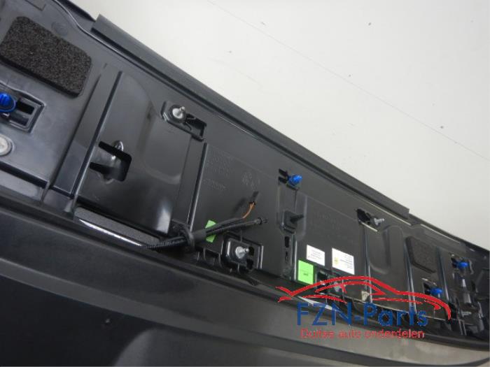 VW ID7 Dakspoiler