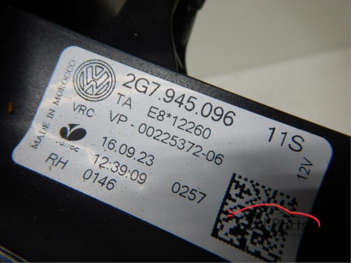 Achterlicht rechts Volkswagen Taigo (22725552)