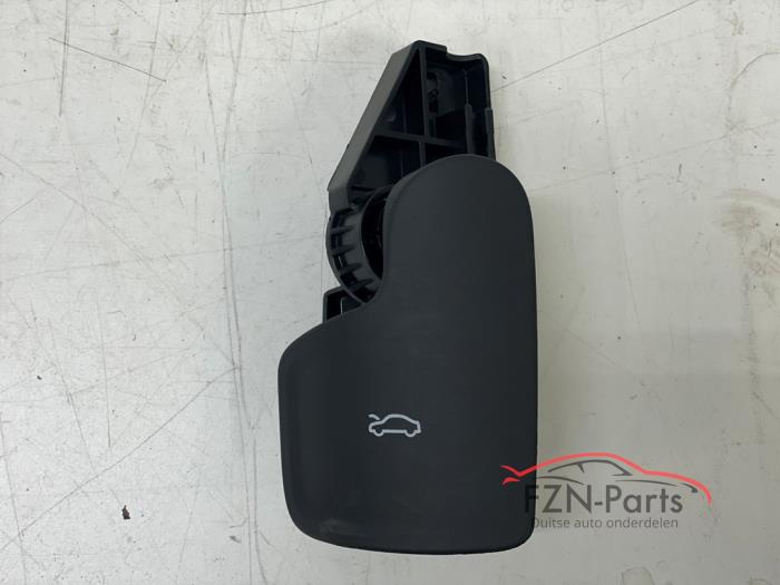 Audi A6 C8 Motorkap Hendel