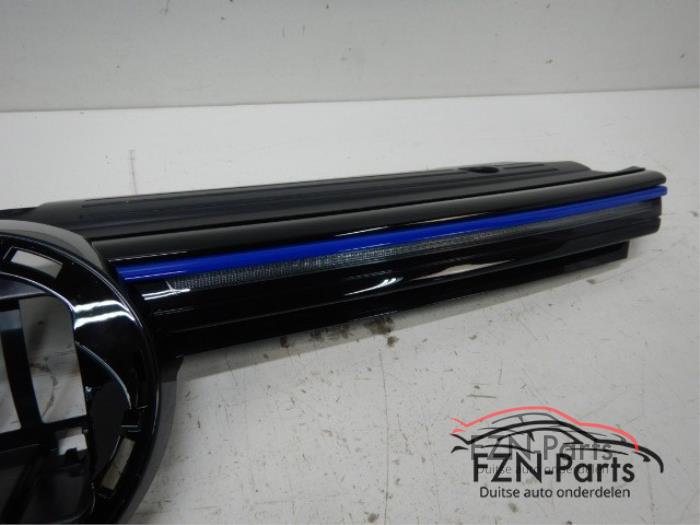 VW Golf 8 GTE Grille Hoogglans Zwart ACC