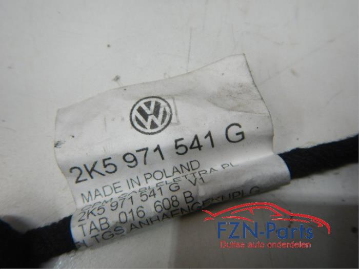 VW Caddy Achterbumper 4PDC + Bumperbalk LB9A Kleur: LB9A Candy Weiss2K0807417S2K5971541G2K0807421C