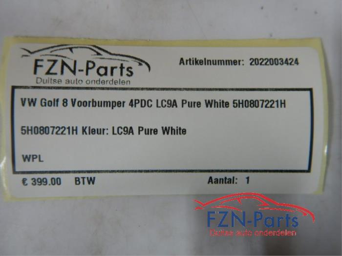VW Golf 8 Voorbumper 4PDC LC9A Pure White
