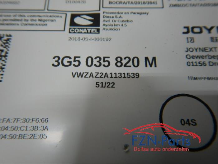 VW Passat B8 Regelapparaat Radio Navigatie