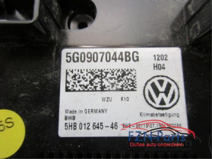 Climatronic Paneel Volkswagen Passat (22738747)