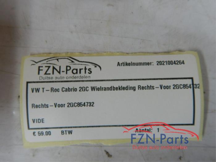 Wielrand achter Volkswagen T-Roc (22740555)