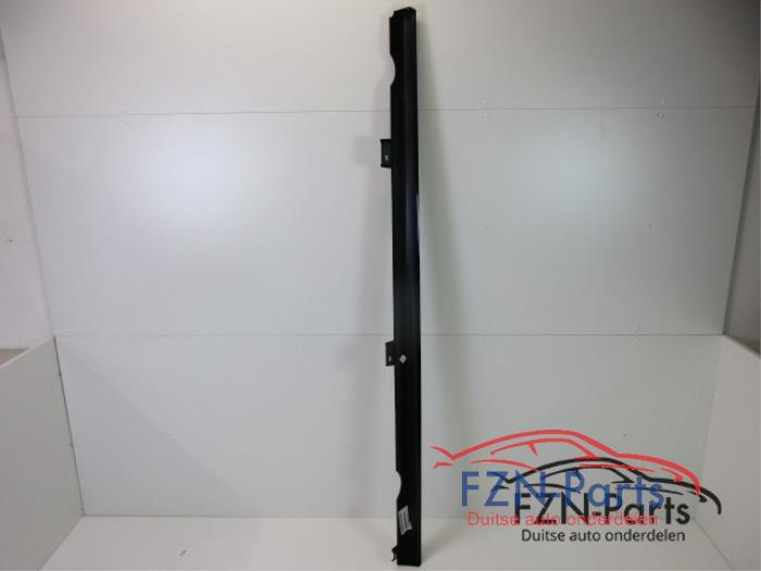 VW Golf 7 R R20 R-Line Sideskirt Rechts