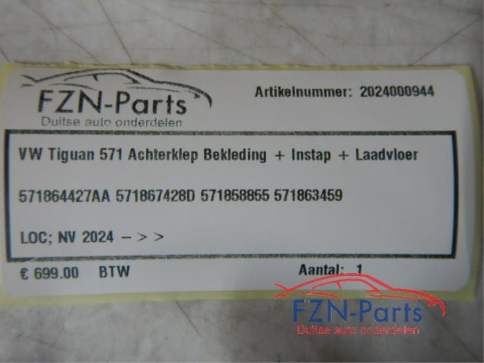 VW Tiguan 571 Achterklep Bekleding+Instap+Laadvloer