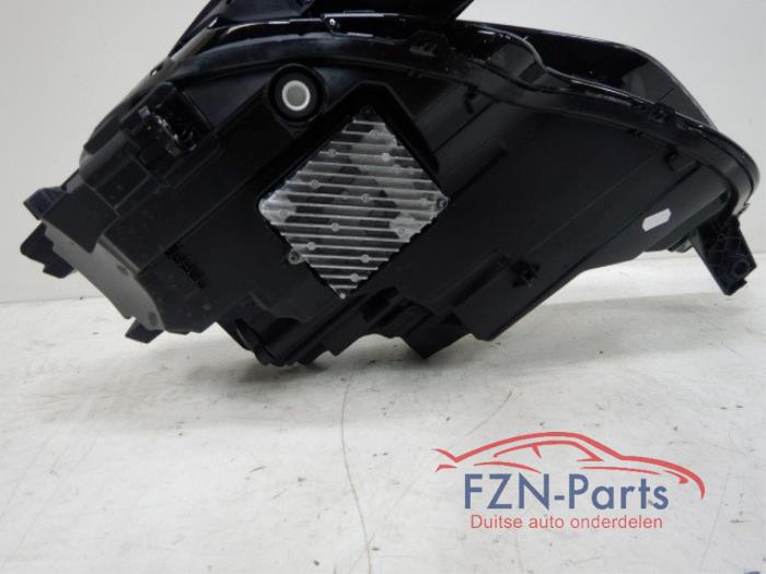 Audi A3 8Y VOLLED Koplamp Rechts