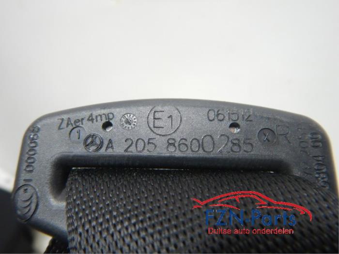 Mercedes-Benz C-Klasse W205 Gordel Rechts-voor A2058600285 C 200 EQ Boost 4-matic (205.078) 131302 01-04-2018 01-05-2021
C 300 e 4-matic (205.054) 137149 01-07-2019 27-11-2022
C 200 4-matic (205.043) 112354 01-04-2015 01-08-2018
C 300 4-matic (205.084) 135948 01-05-2018 01-05-2021
C 220 d (205.014) 130969 01-05-2018 01-05-2021
C 300 EQ Boost 4-matic (205.084) 136351 01-05-2019 01-05-2021
C 300 d 4-matic (205.019) 131844 01-06-2018 01-05-2021
C 400 4-matic (205.066) 108003 01-10-2014 01-11-2020
C 300 e (205.053) 137148 01-07-2019 27-11-2022
C 200 (205.042) 100551 01-12-2013 01-08-2018
C 180 BlueTEC / d (205.036) 106289 01-05-2014 01-05-2018