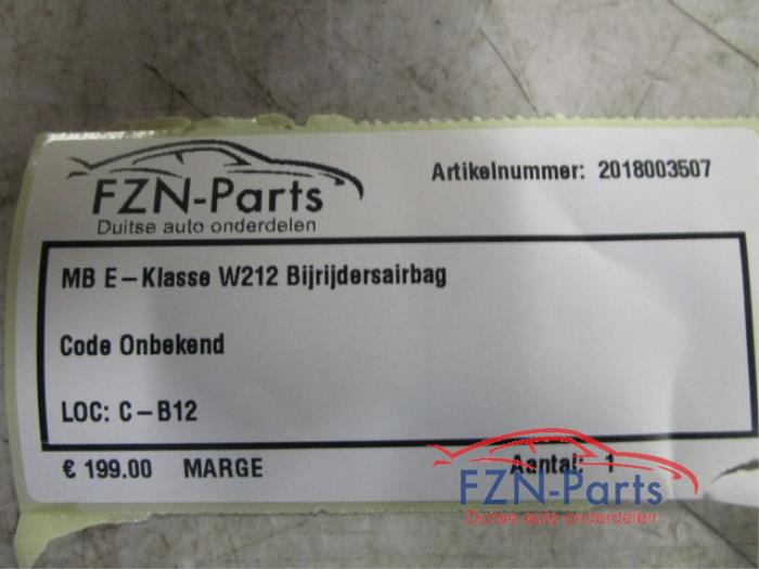 Airbag rechts (Dashboard) Mercedes E-Klasse (22741786)