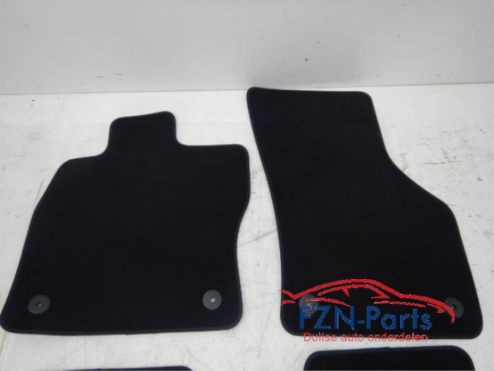 VW Arteon 3G Mattenset ( Matten Set )