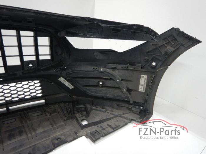 Mercedes-Benz CLA-Klasse W118 A35 AMG Voorbumper 6PDC
