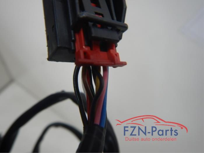Audi A5 8W6 Spiegel Links L Inklapbaar Side-assist ( Zij, Buitenspiegel ) Elektrisch verstel verwarm en inklapbaarDimmend glasSide assistKleur: LX5H Navarra blueZij 40 TFSI Mild Hybrid 133655 01-05-2017 07-03-2024
2.0 TDI 128047 01-01-2017 01-02-2020
2.0 TDI 123114 01-09-2016 07-03-2024
40 TDI quattro 136122 01-08-2016 01-02-2020
2.0 TDI quattro 123115 01-10-2016 07-03-2024
40 TDI Mild Hybrid 145607 01-09-2020 07-03-2024
2.0 TFSI 126165 01-01-2017 07-03-2024
S5 quattro 123113 01-09-2016 07-03-2024
1.4 TFSI 124926 01-01-2017 01-02-2020
45 TFSI Mild Hybrid 135170 01-07-2018 01-02-2020
RS5 quattro 135352 01-06-2018 07-03-2024 Buitenspiegel 
 Enkel Spiegels en