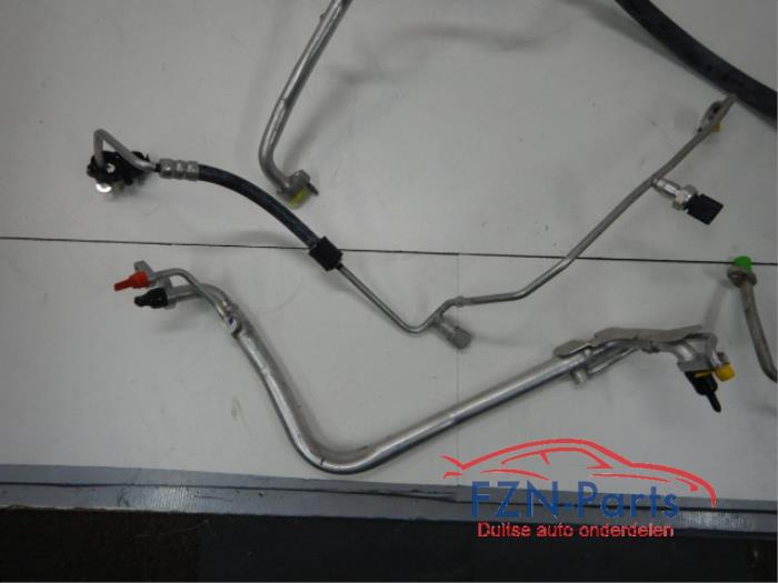 VW Golf 7 1.5 TSI DAC Aircoleidingenpakket Airco Leiding Set 2.0 GTI 59115 01-04-2013 01-08-2020
1.4 TSI 105911 01-05-2014 01-08-2020
1.5 TSI