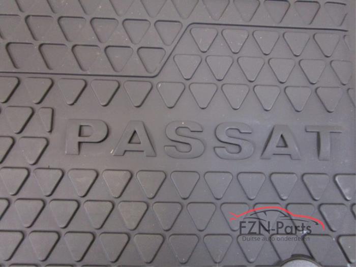 VW Passat 3C B6 B7 CC AII Weather Rubber Mattenset