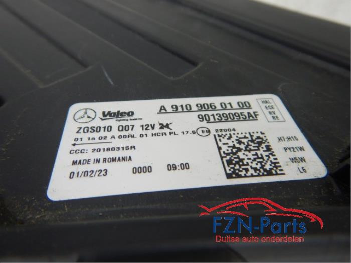 Mercedes-Benz A910 Sprinter Koplamp Rechts