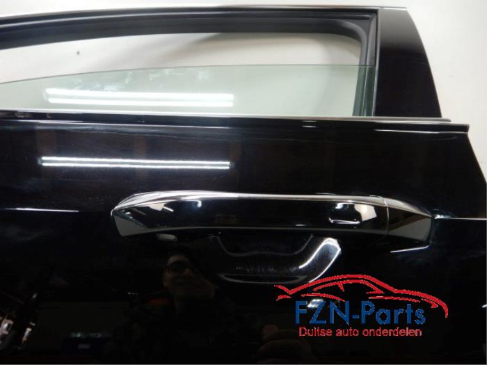 Portier 4Deurs links-voor Audi A8 (22744231)