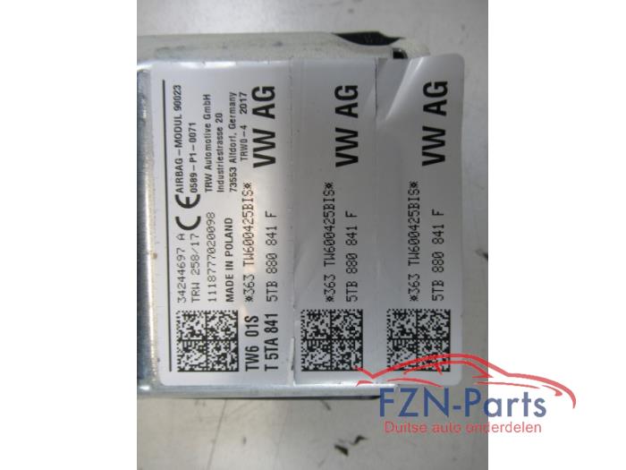 Airbag set + dashboard Volkswagen Touran (22727735)