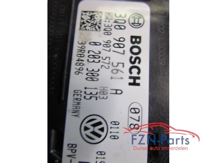 Radar sensor Volkswagen Passat (22745488)