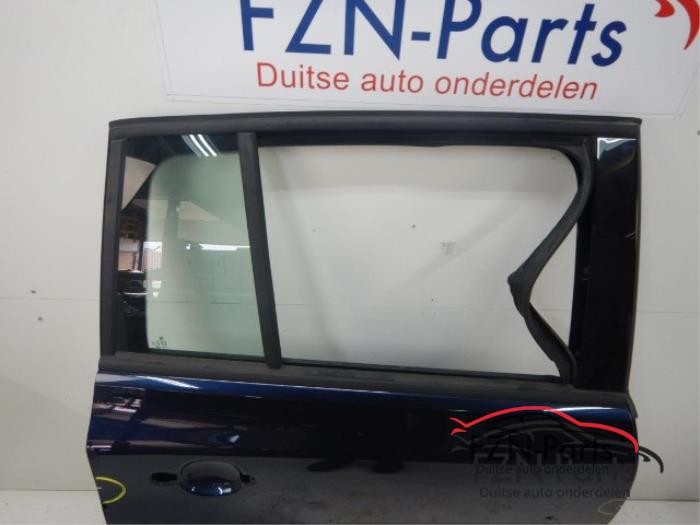 Portier 4Deurs rechts-achter Volkswagen Tiguan (22723894)