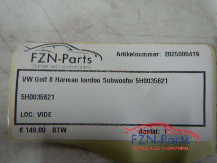 VW Golf 8 Harman Kardon Subwoofer