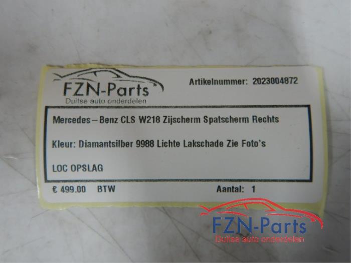 Mercedes-Benz CLS W218 Zijscherm Spatscherm Rechts Kleur: Diamantsilber 9988