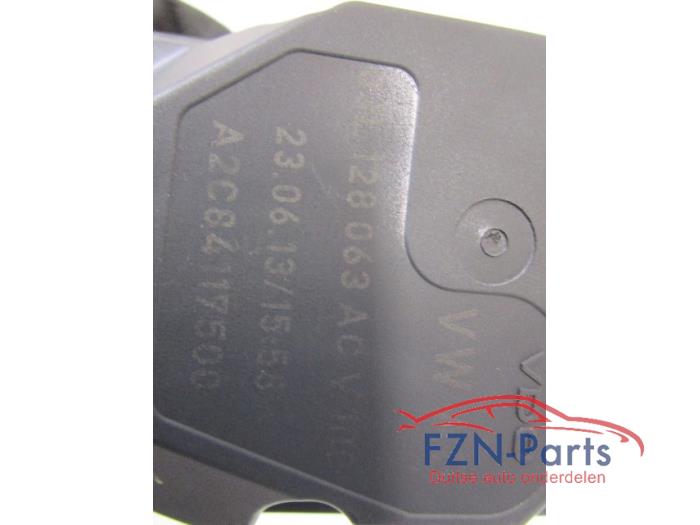 Gasklephuis Audi A4 (22743270)