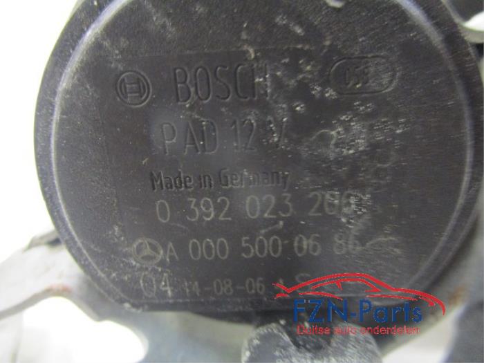 Mercedes-Benz A-Klasse W176 Extra Waterpomp Met Houder