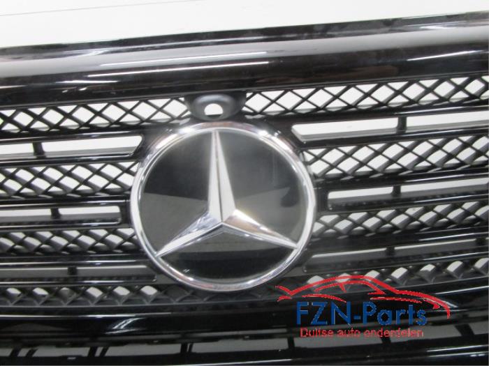 Voorbumper Mercedes G-Klasse (22722321)