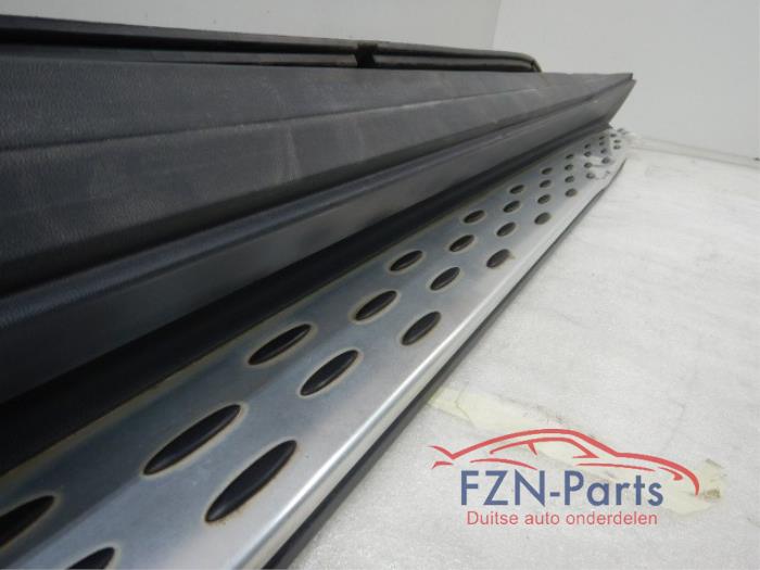 Zijskirt links Mercedes ML-Klasse (22727607)