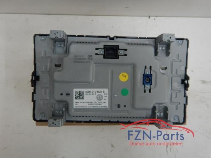 VW Golf 7 Facelift Navigatie Display Discovery