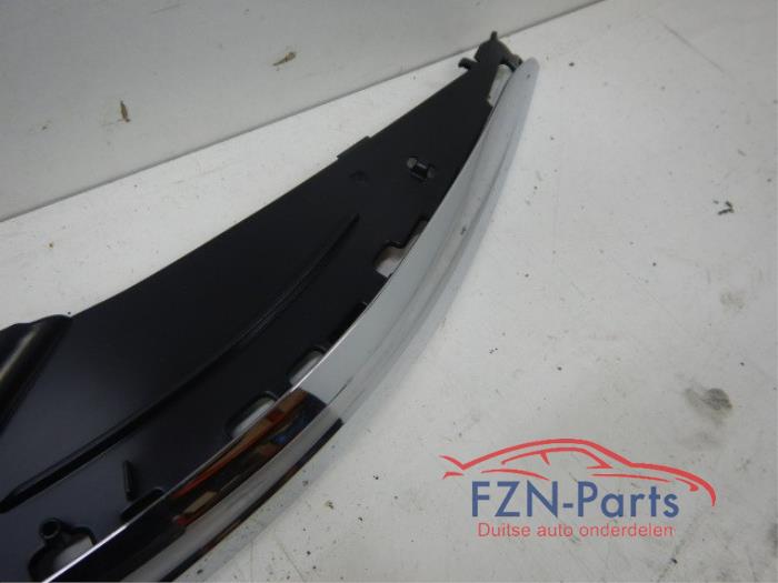 VW Passat B8 Koplamp Sierlijst Chrome Links