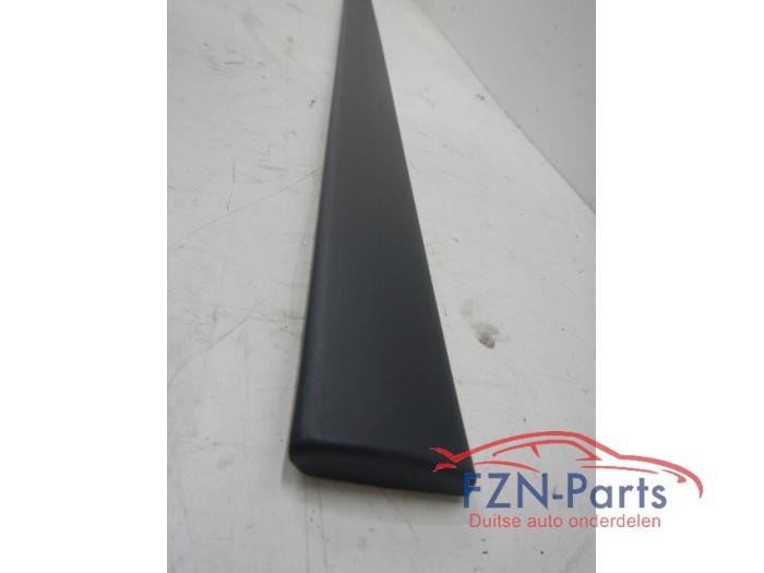 Ford Transit MK7 Zijdeur Sierlijst